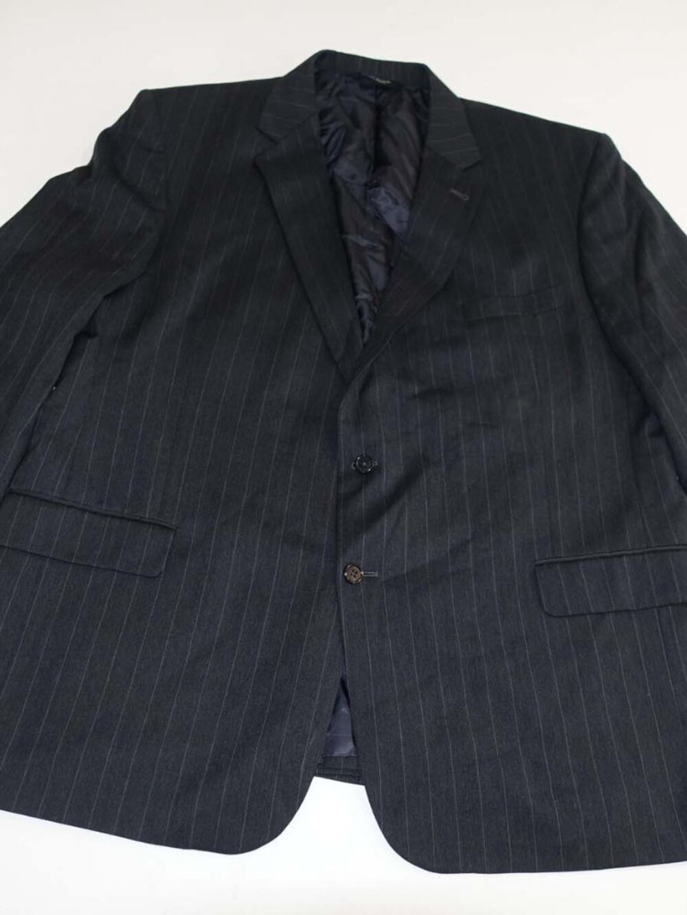 Jos. A. Bank Men's Pinstripe 2 Button Suit Size 50 Regular 46 x 30 Charcoal Gray - Picture 6 of 13
